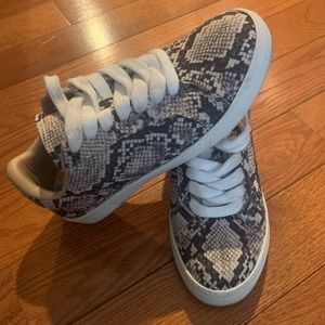 Steve Madden snake skin sneaker